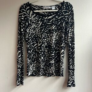 Dana Buchman long sleeve top